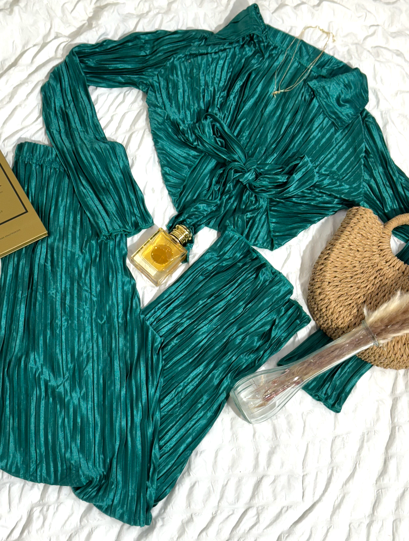 Emerald Two Piece Set